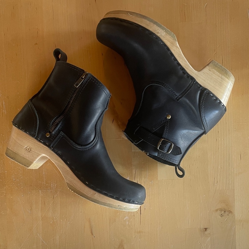 No 6 Black Leather Clog Buckle Boot - Size 40 - Picture 3 of 16